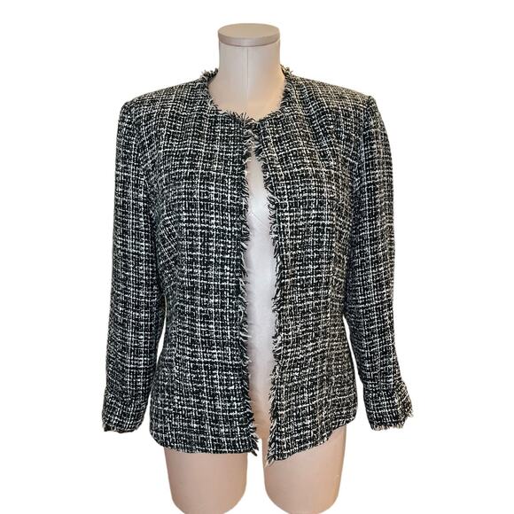 W.D.N.Y Women's Black and White Tweed Fringe Blazer Size 10 - Picture 1 of 4